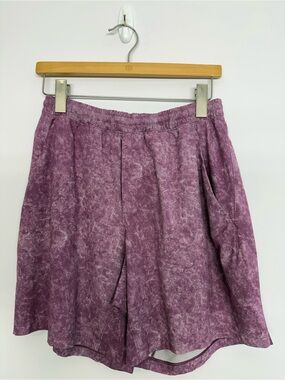 Lululemon Pace Breaker Linerless Shorts 7” Gravel Dust Vintage Plum Sz Medium